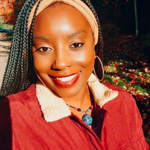 Meet your Posher, Sackiema